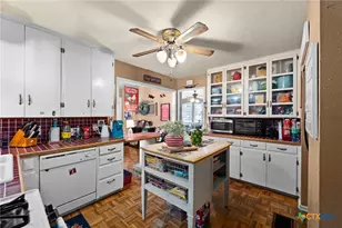 47 Sue Ann Dr, Lampasas, TX 76550 - Photo 9