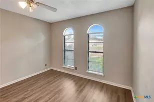 215 Chantilly St, Victoria, TX 77904 - Photo 29