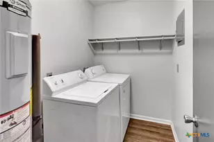 215 Chantilly St, Victoria, TX 77904 - Photo 25