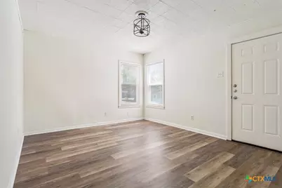 1310 S 21st Street, Temple, TX 76504 - Photo 5