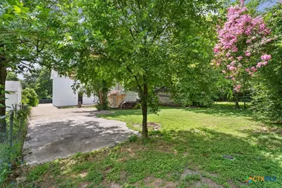 1310 S 21st Street, Temple, TX 76504 - Photo 35