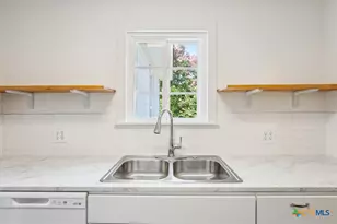 1310 S 21st St, Temple, TX 76504 - Photo 29