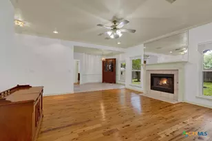 324 Raven Ridge, New Braunfels, TX 78130 - Photo 3