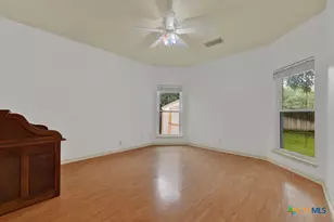 324 Raven Ridge, New Braunfels, TX 78130 - Photo 11