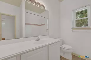 324 Raven Ridge, New Braunfels, TX 78130 - Photo 13