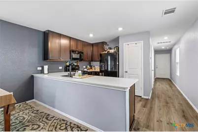 12 Trinity Circle, Lockhart, TX 78644 - Photo 5