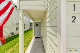 12 Trinity Cir, Lockhart, TX 78644 - Photo 3