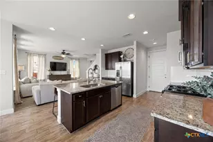 116 W Oakstone Dr, Georgetown, TX 78628 - Photo 13