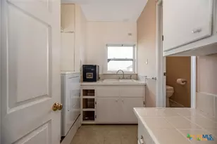 19 Dewberry Ln, Seadrift, TX 77983 - Photo 17