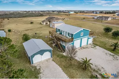 19 Dewberry Lane, Seadrift, TX 77983 - Photo 9