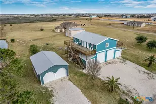 19 Dewberry Ln, Seadrift, TX 77983 - Photo 9