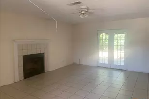 2011 Hinkle Ave, Killeen, TX 76549 - Photo 3