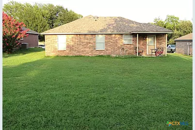 1104 N Blair Street, Belton, TX 76513 - Photo 13
