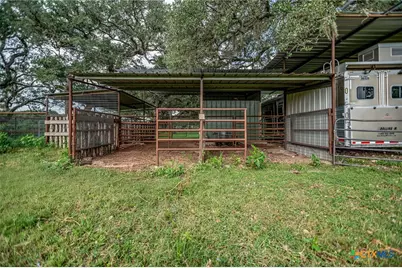 2133 County Road 125, Edna, TX 77957 - Photo 29