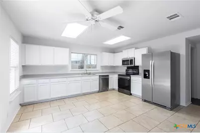 71 Elm Hill Court, San Marcos, TX 78666 - Photo 11