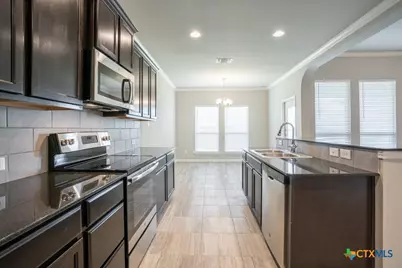 810 Dunford Drive, Temple, TX 76502 - Photo 5