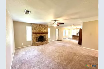 225 Monterrey Drive, Victoria, TX 77904 - Photo 9