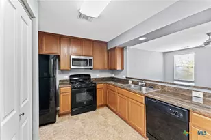 320 Trestle Tree, San Marcos, TX 78666 - Photo 13