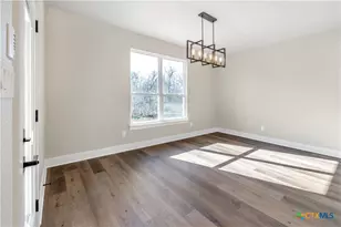 1720 Cannon St, Gonzales, TX 78629 - Photo 9