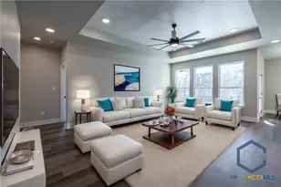 1720 Cannon St, Gonzales, TX 78629 - Photo 5