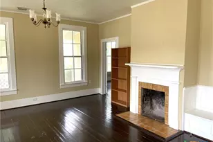 114 N Market St, Goliad, TX 77963 - Photo 3