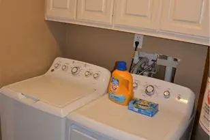 210 Meadow Ln, Martindale, TX 78655 - Photo 13