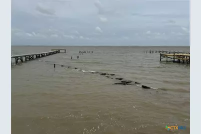 549 Marshall Johnson Avenue, Port Lavaca, TX 77979 - Photo 9