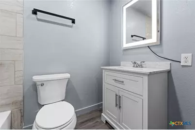 805 S 32nd, Temple, TX 76501 - Photo 9