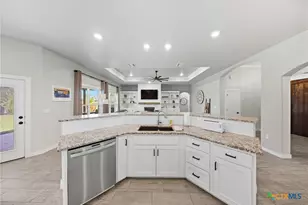 100 Metheglin Dr, Temple, TX 76502 - Photo 3