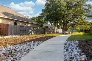 1239 Loma Rnch, New Braunfels, TX 78132 - Photo 35