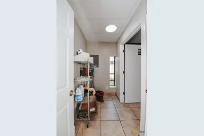 6801 N Navarro Street #A, Victoria, TX 77904 - Photo 9