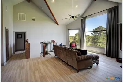 490 John Craft Road, Red Rock, TX 78662 - Photo 17