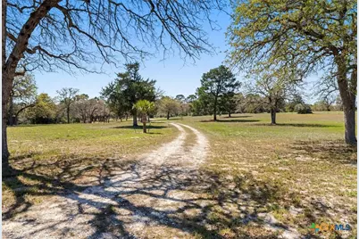 490 John Craft Road, Red Rock, TX 78662 - Photo 25