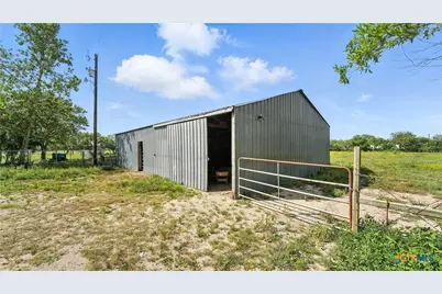 275 & 279 Cross Road, Kingsbury, TX 78638 - Photo 11