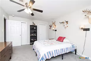 507 E 1st St, Cameron, TX 76520 - Photo 17