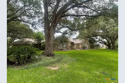 403 Turtle Rock Drive, Victoria, TX 77904 - Photo 29