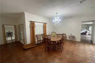 403 Turtle Rock Dr, Victoria, TX 77904 - Photo 5