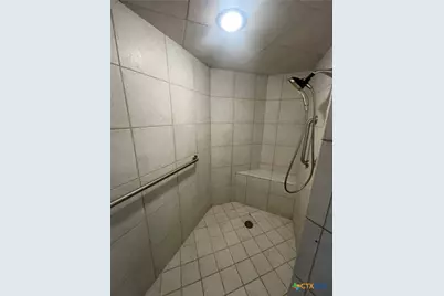 403 Turtle Rock Drive, Victoria, TX 77904 - Photo 15