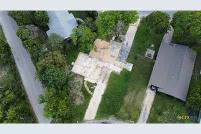 355 Bobolink Drive, New Braunfels, TX 78130 - Photo 7