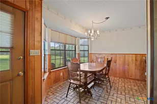 4 Karbach Dr, New Braunfels, TX 78132 - Photo 9