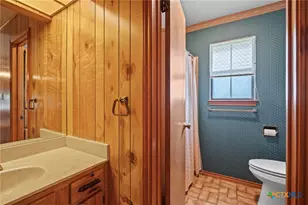 4 Karbach Dr, New Braunfels, TX 78132 - Photo 11