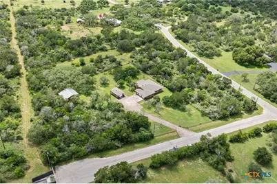 4 Karbach Drive, New Braunfels, TX 78132 - Photo 17