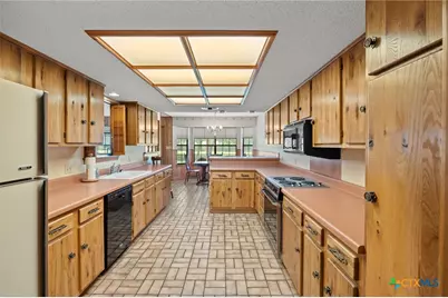 4 Karbach Drive, New Braunfels, TX 78132 - Photo 7