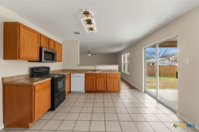 671 Northwest Crossing Drive, New Braunfels, TX 78130 - Photo 21