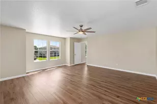 671 NW Crossing Dr, New Braunfels, TX 78130 - Photo 31