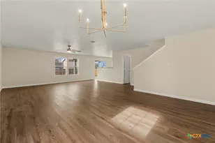 671 NW Crossing Dr, New Braunfels, TX 78130 - Photo 11