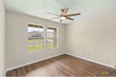 671 Northwest Crossing Drive, New Braunfels, TX 78130 - Photo 9