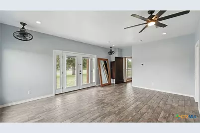 108 Santa Gertrudis Drive, Sutherland Springs, TX 78161 - Photo 21