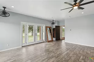 108 Santa Gertrudis Dr, Sutherland Springs, TX 78161 - Photo 21