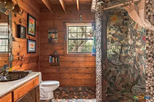 1218 Oakwood Loop, Windcrest, TX 78676 - Photo 11